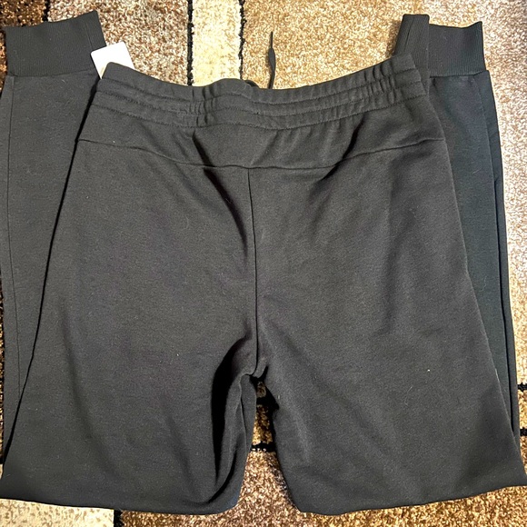 Adidas Sweat Pants | Women’s Medium | NWT | HD1704 - Picture 3 of 4
